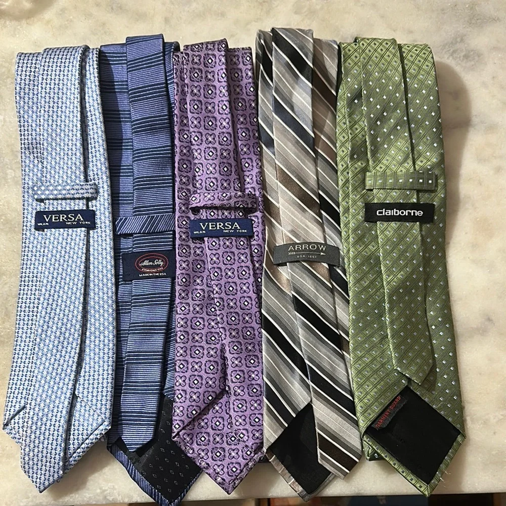 Blue Tie Collection - Picture 1 of 2
